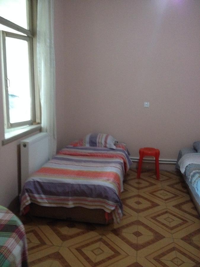 Ramazi Apartment Батуми Екстериор снимка